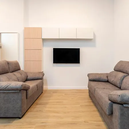 Apartment 10 Pax, Ac, Wifi Gratis, Ciudad Artes Y Ciencias